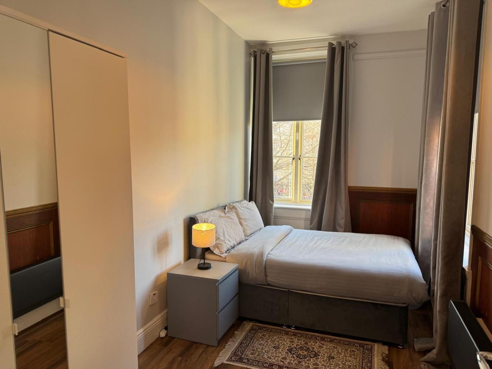 Modern 2-Bedroom Apartment-Dublin City Exterior photo